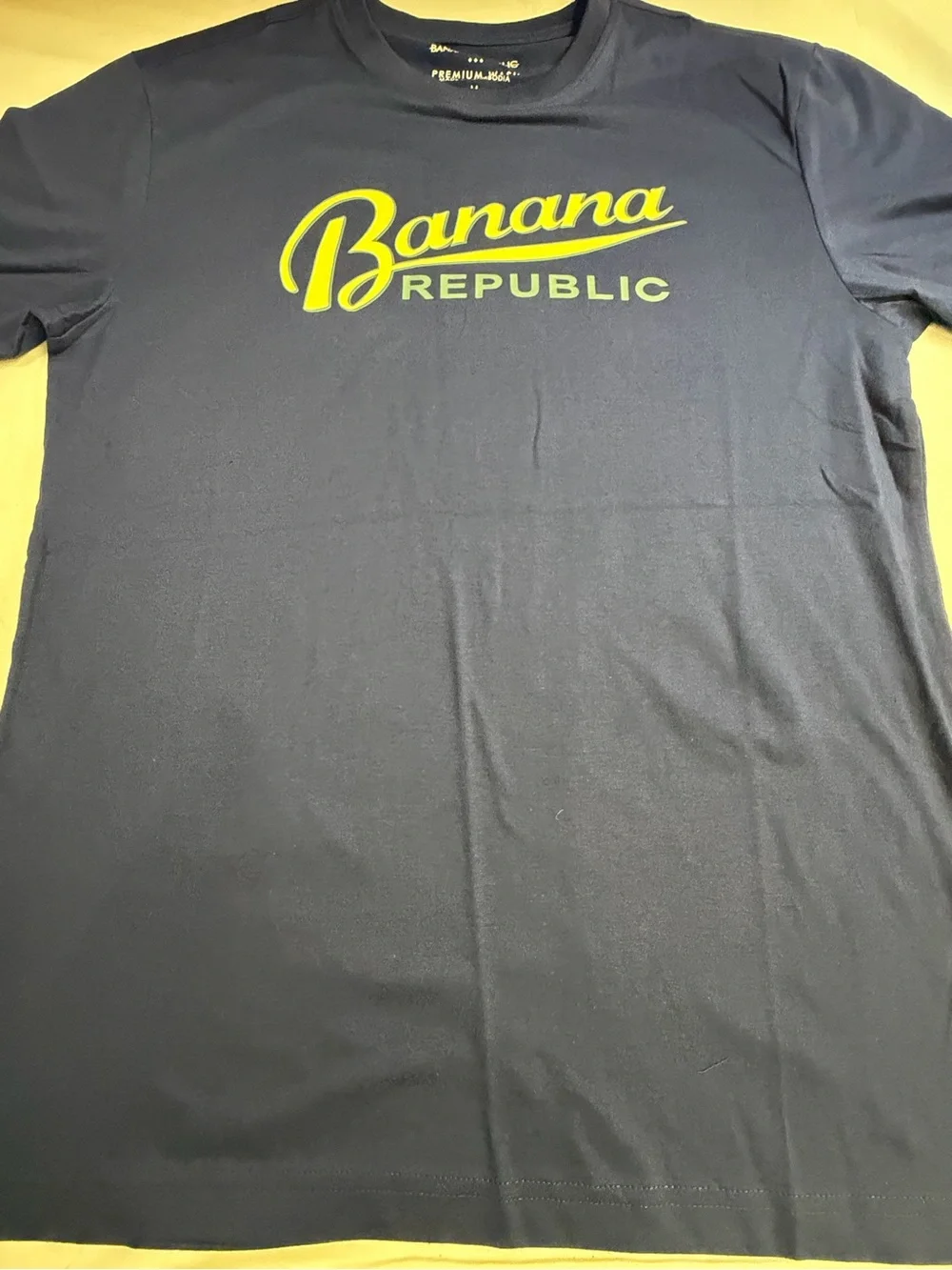 Banana Republic 1113 banana